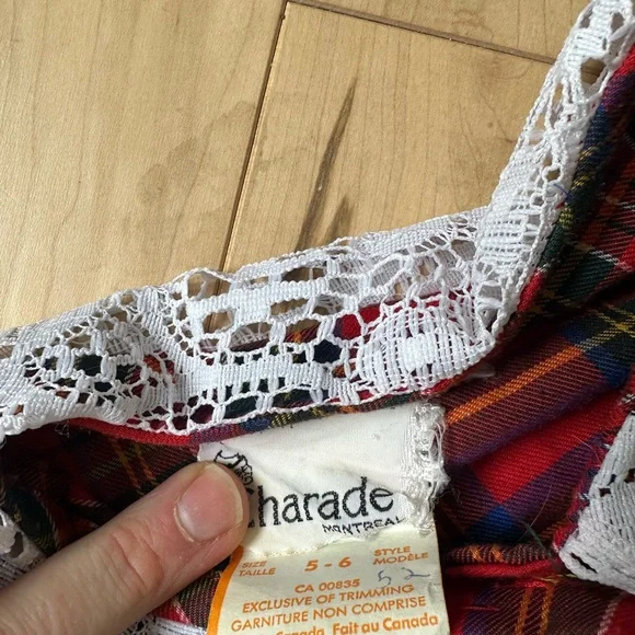 Vintage Shirt with Lace Collar - Picture 4 of 5